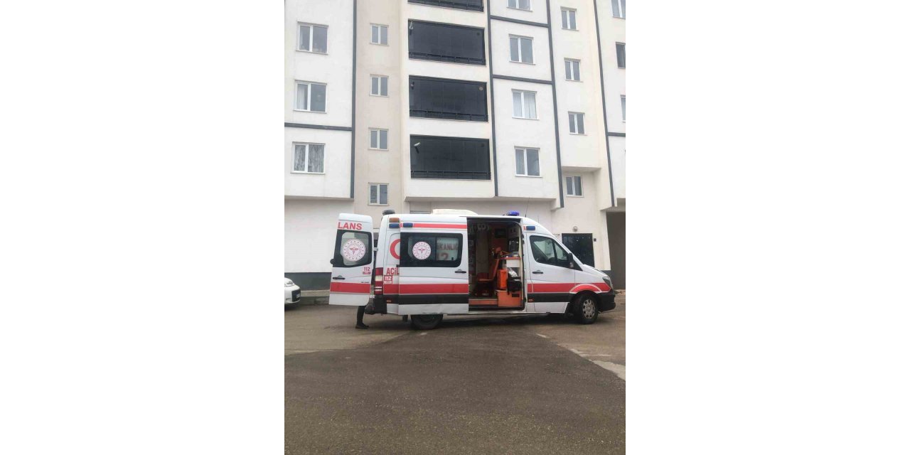 Elazığ’da tavan çöktü: 1 kişi yaralandı