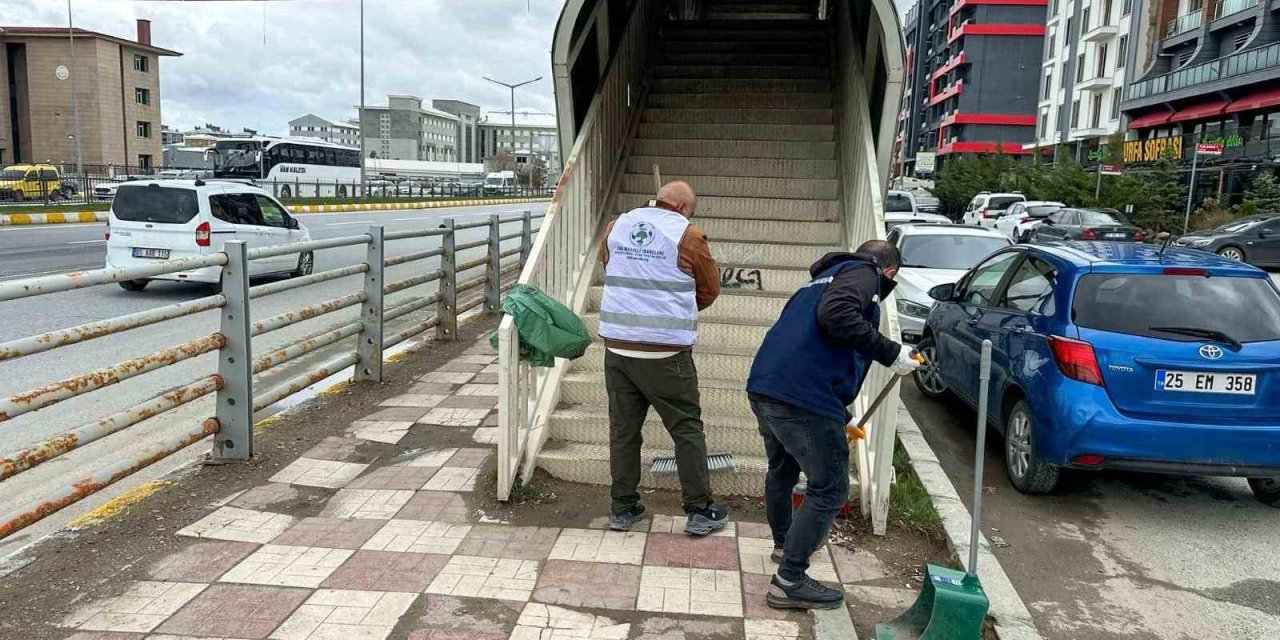 Van Büyükşehir Belediyesinden temizlik çalışması