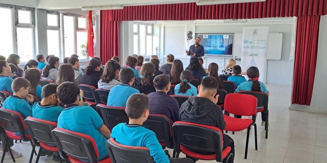 Erzincan Ulalar Ortaokulu’nda "Su Verimliliği ve Suyun Önemi" semineri gerçekleştirildi