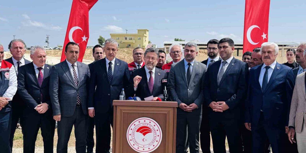 Bakan Yumaklı, Mardin’de tuz çalısı tesisini ziyaret etti