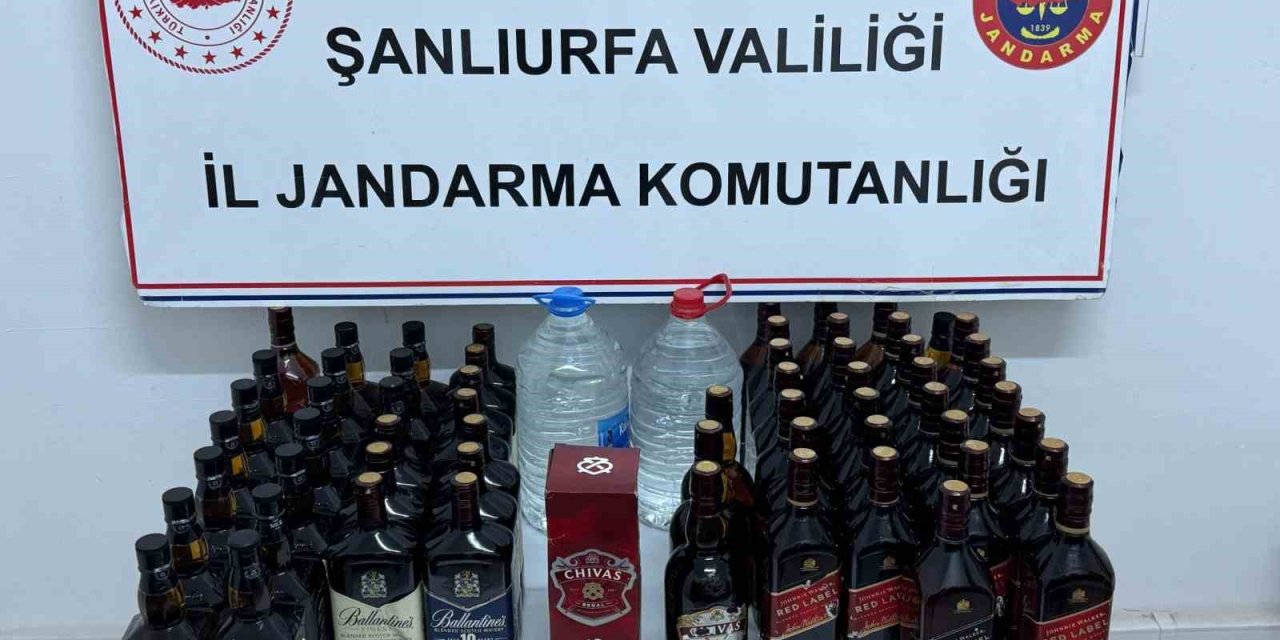 Urfa’da kaçak alkol ve tütün ele geçirildi