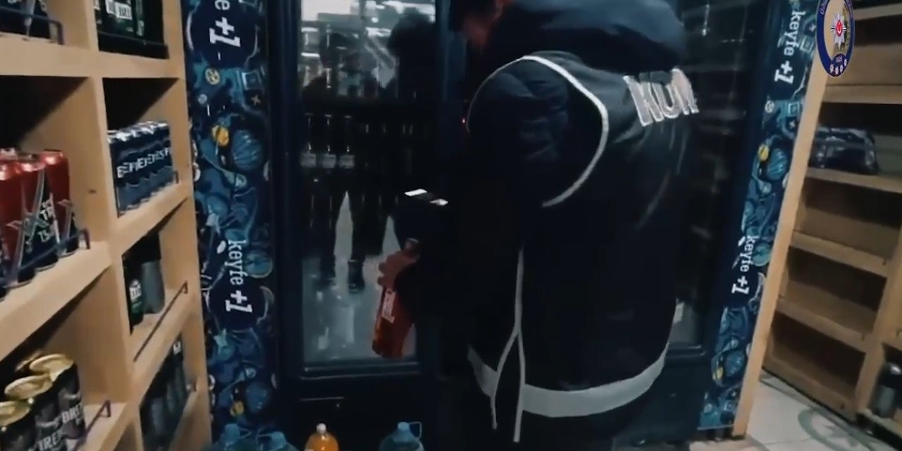 Iğdır’da 22 şişe sahte alkol ve 13 şişe kaçak alkol yakalandı
