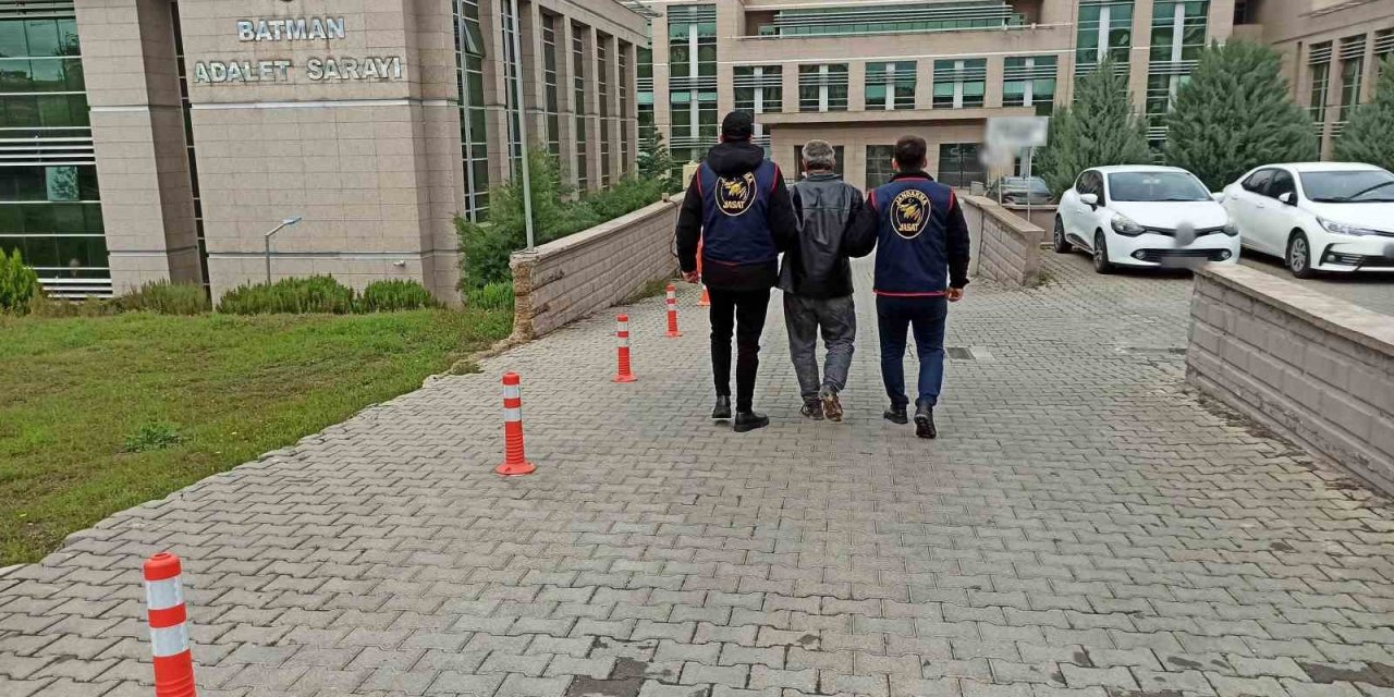 Batman’da 42 sene hapis cezası bulunan firari yakalandı