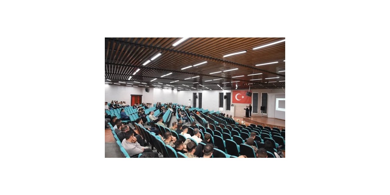 Erzincan'da emniyet ekiplerine seminer düzenlendi