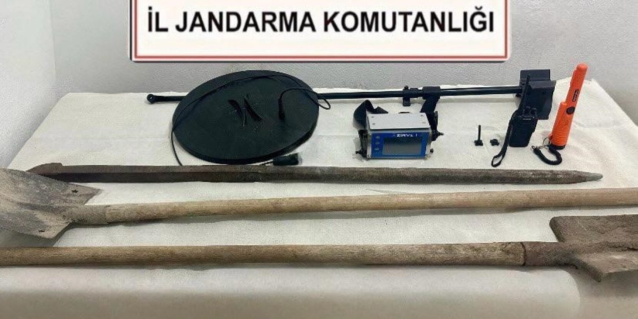Selim’de define avcılarına suçüstü