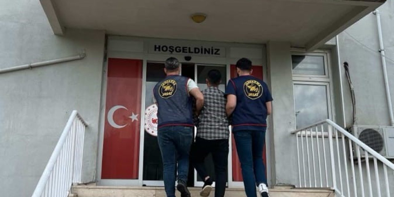 Kesinleşmiş hapis cezası bulunan 2 kişi yakalandı