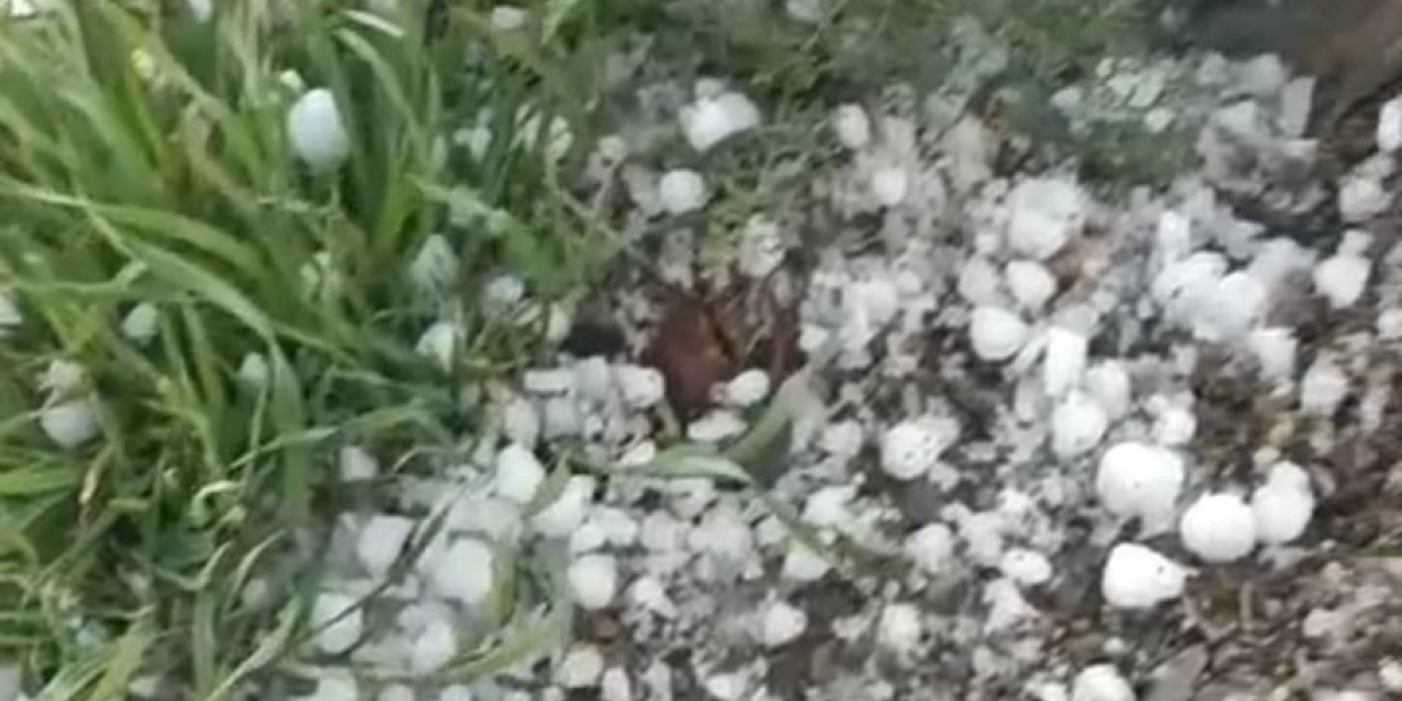 Arapgir'de sağanak ve dolu etkili oldu