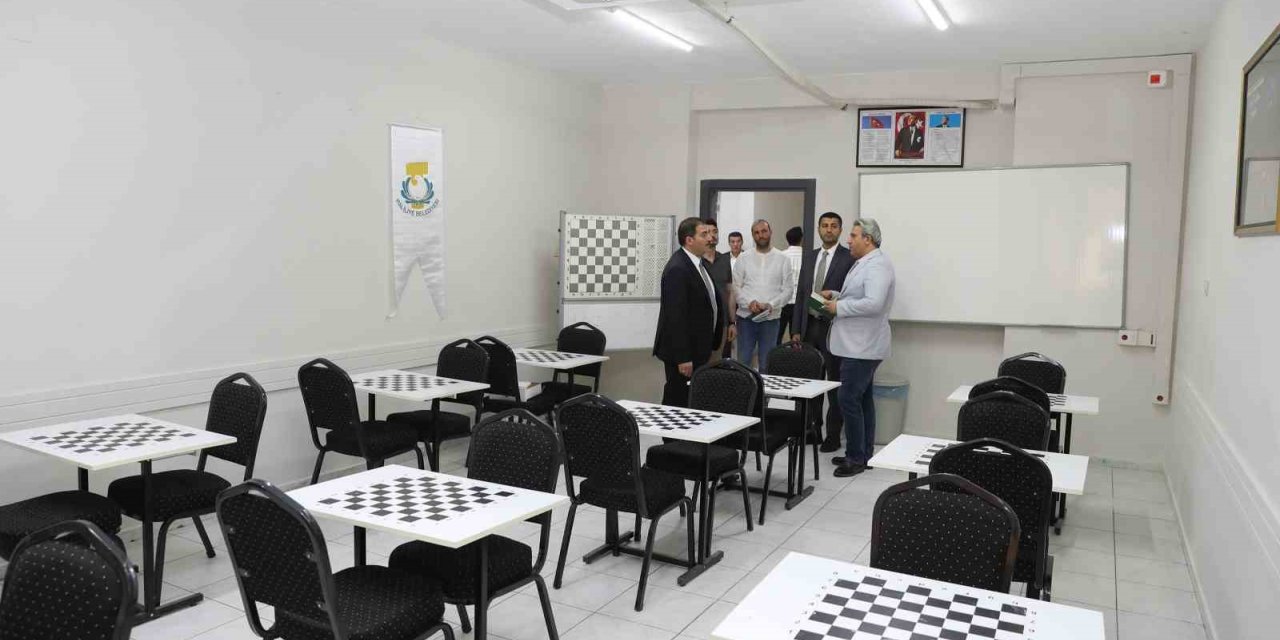 Belediyenin hedefi Türkiye’de derece yapacak öğrenciler yetiştirmek