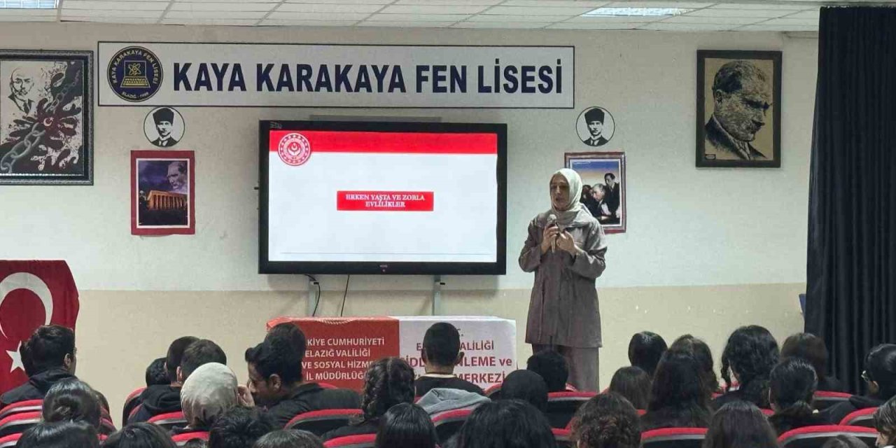 Elazığ’da öğrencilere, kadına yönelik şiddetle mücadele eğitimi verildi