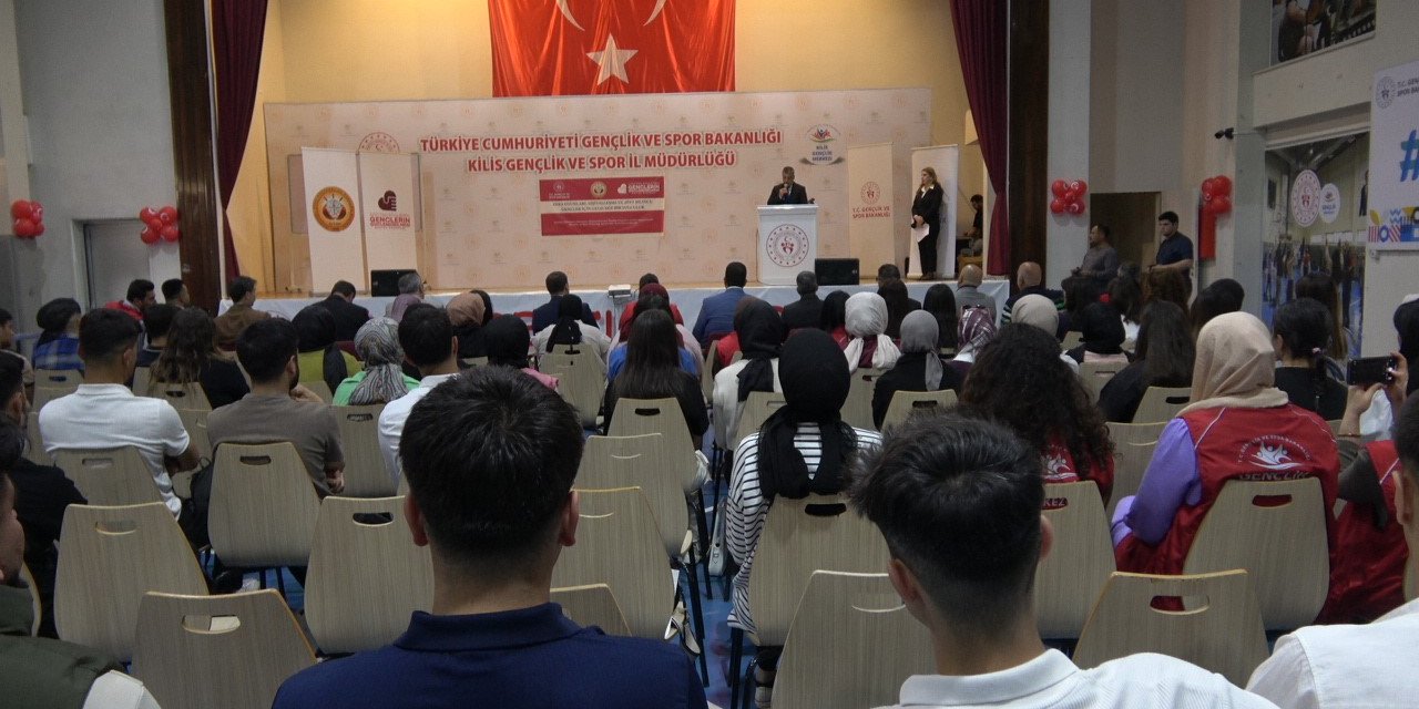 Kilis’te depremzede gençler için eğitim ve gezi programı tanıtıldı