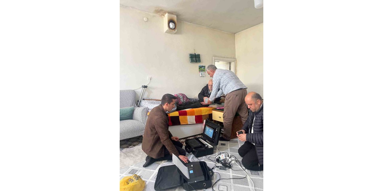 Ağrı'da 75 vatandaş yerinde kimlik hizmetiyle buluştu