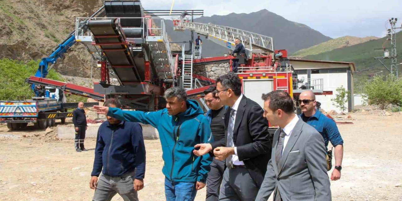 Çukurca yolu üzerinde 150 tonluk üretim kapasiteli tesis kuruluyor