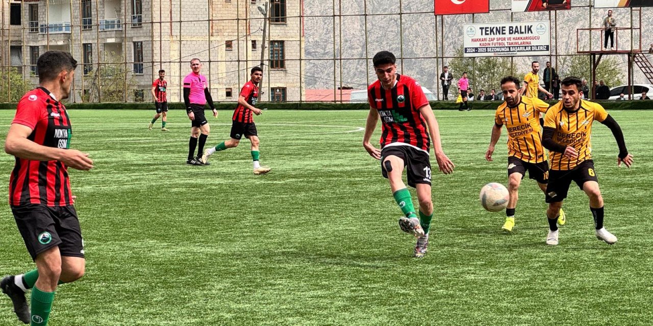 Yüksekova Belediyespor, Hakkari Amatör Ligi’nde şampiyon!