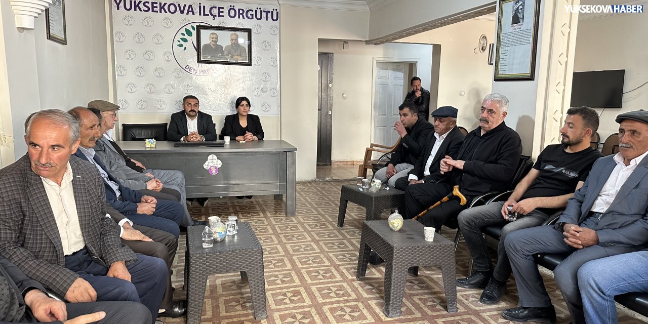 Yüksekova’da Sırrı Süreyya Önder için taziye kabulü devam ediyor