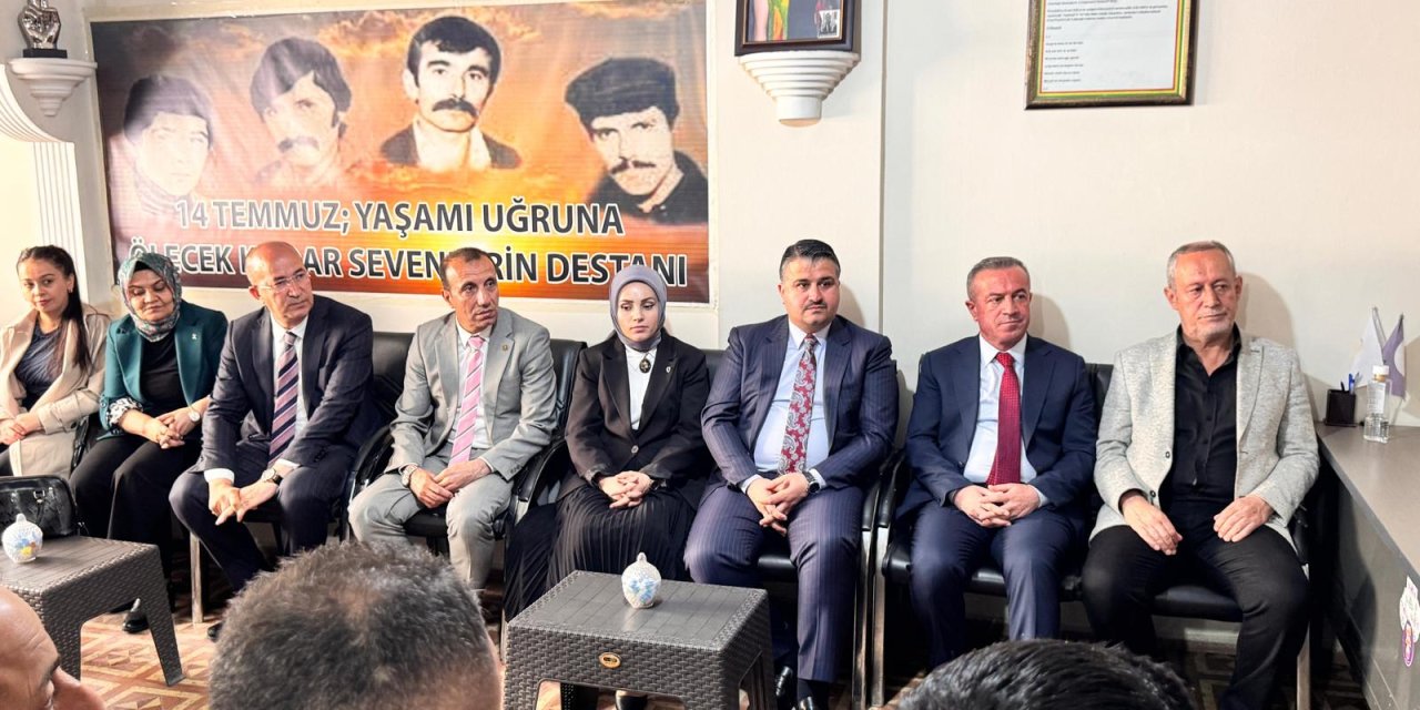 Ak Parti’den Sırrı Süreyya Önder için taziye ziyareti
