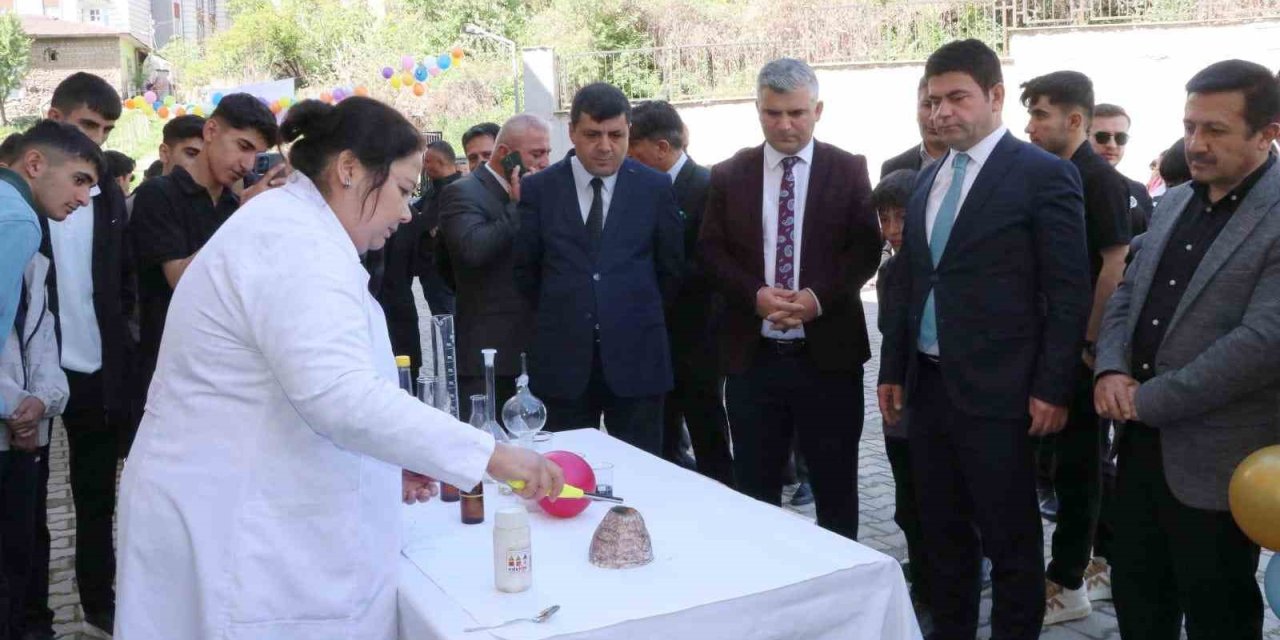 TOBB Hüseyin Çelik Anadolu İmam Hatip Lisesinde festival düzenlendi