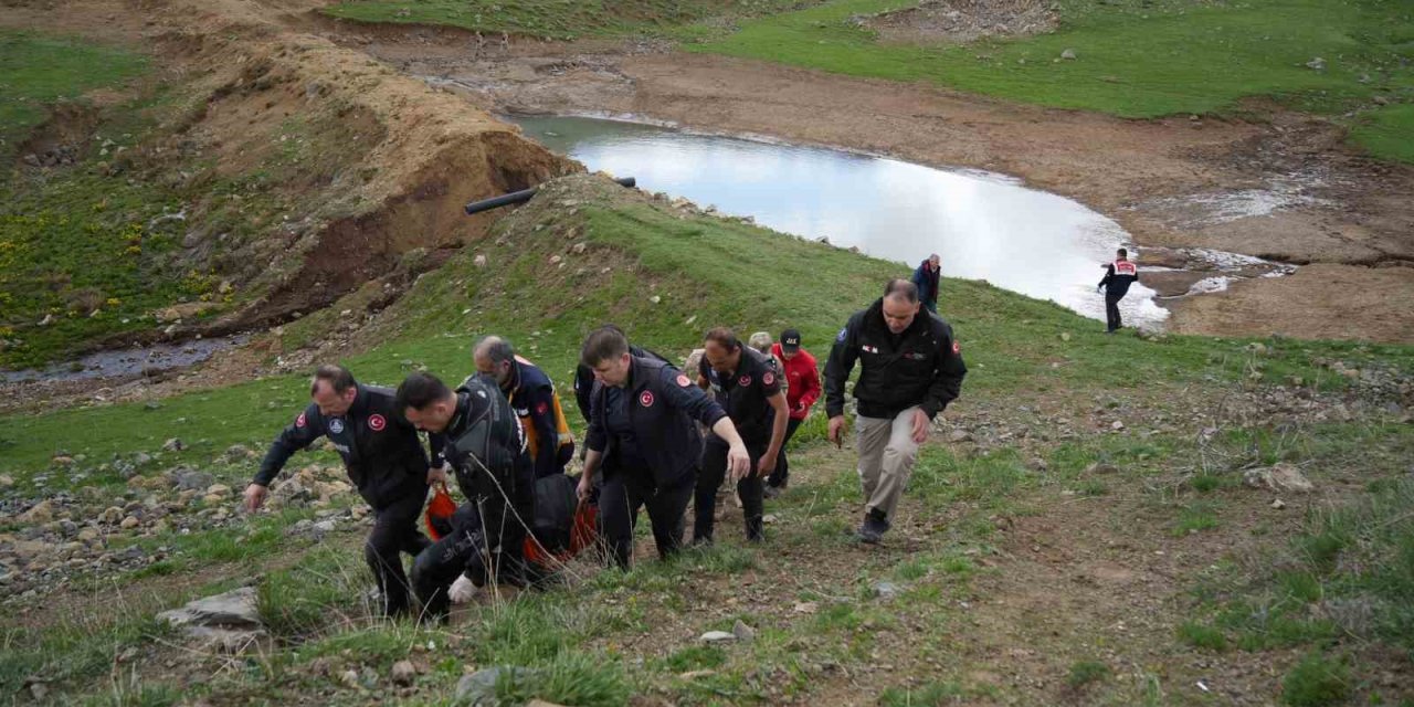 2 gündür kayıp adam gölette cansız bulundu