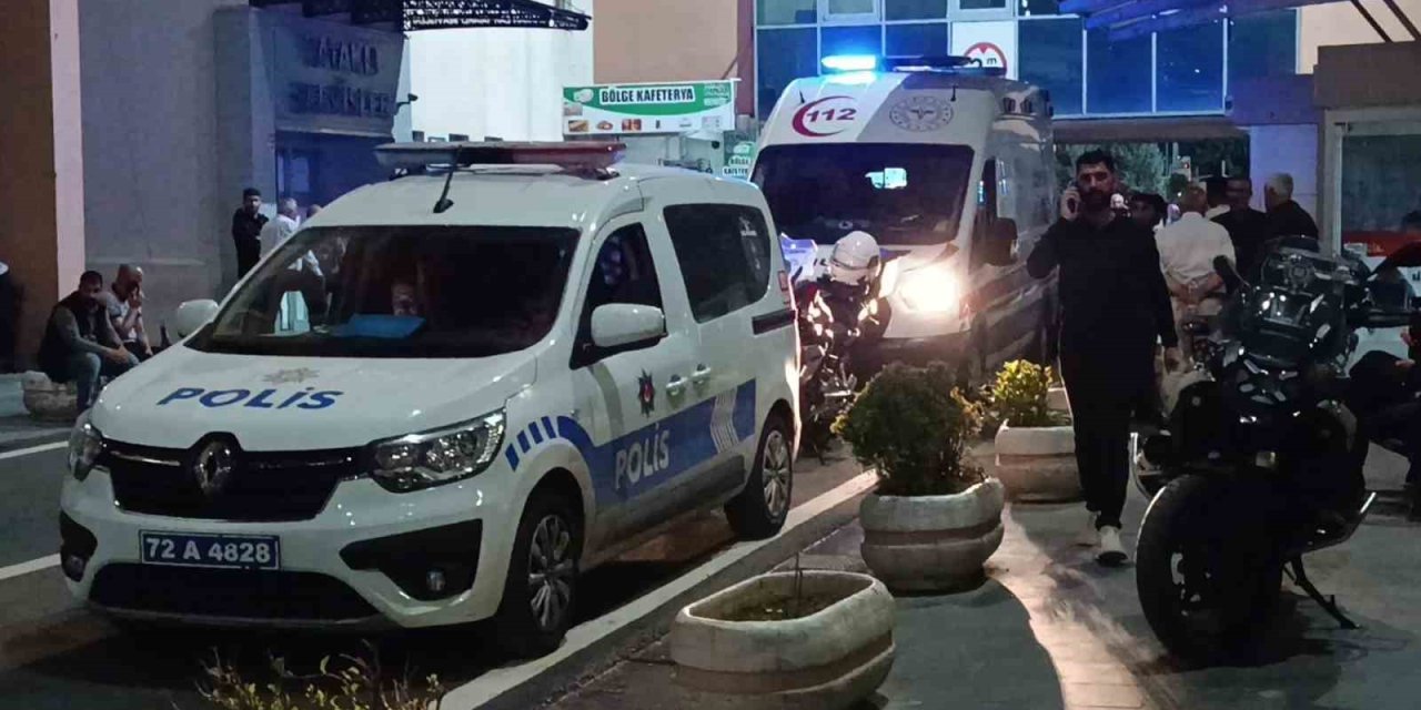 Batman’da 2 motosiklet çarpıştı: 3 ağır yaralı