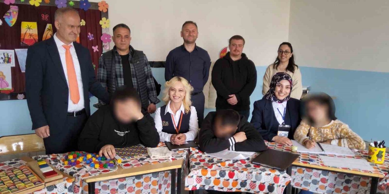 Kars'ta özel eğitim merkezlerine ziyaret gerçekleştirildi