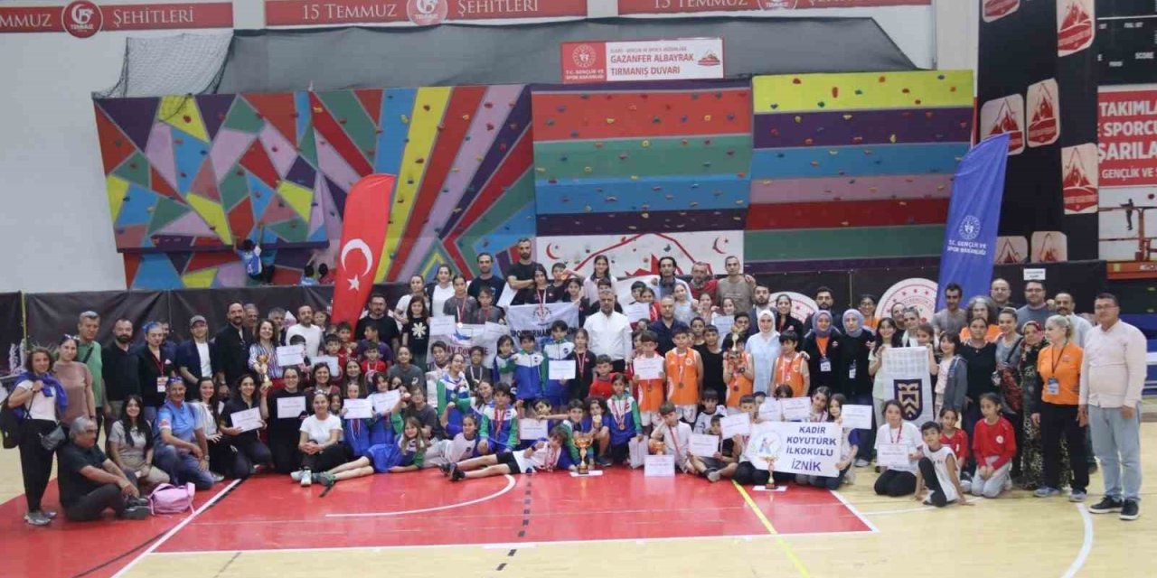 Elazığ’daki dağcılık müsabakaları sona erdi