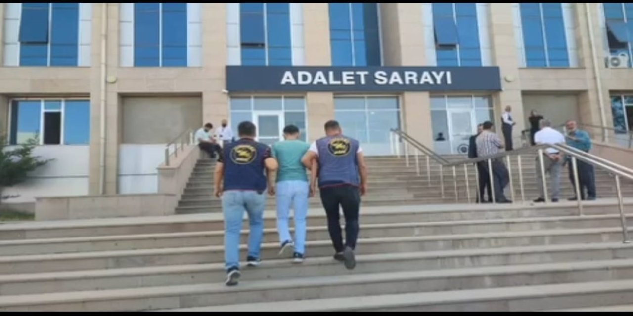 Van'da hırsızlık suçundan aranan 8 kişi yakalandı