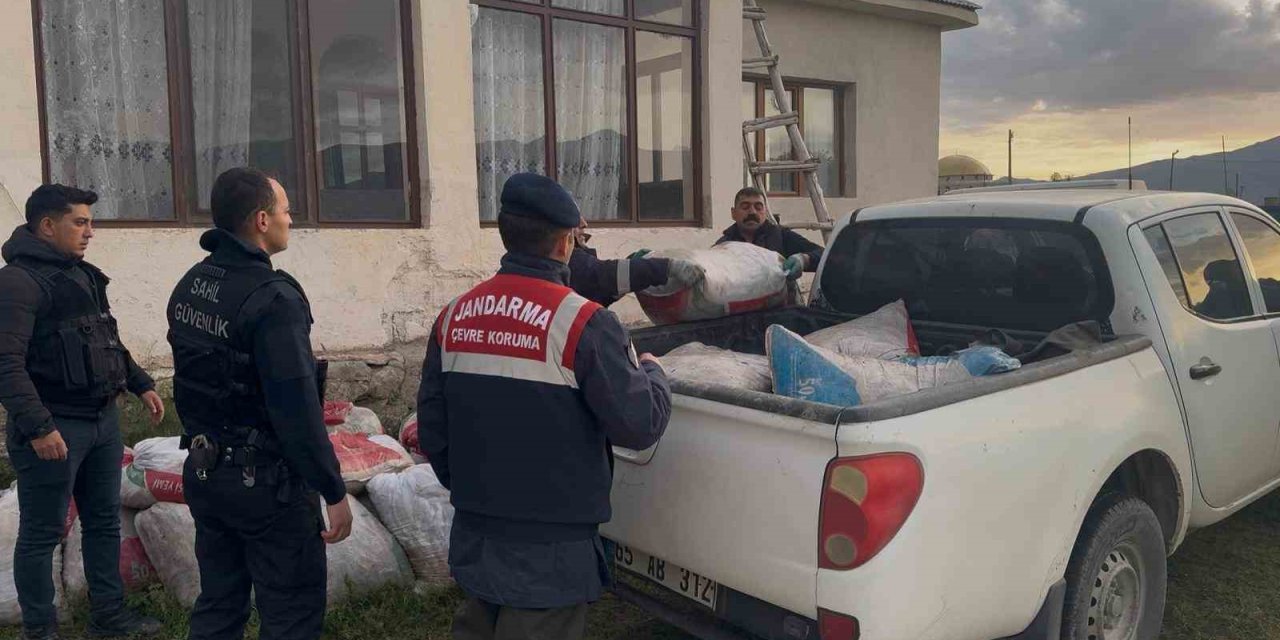 Van’da 3 ton 820 kilo kaçak avlanmış balık yakalandı