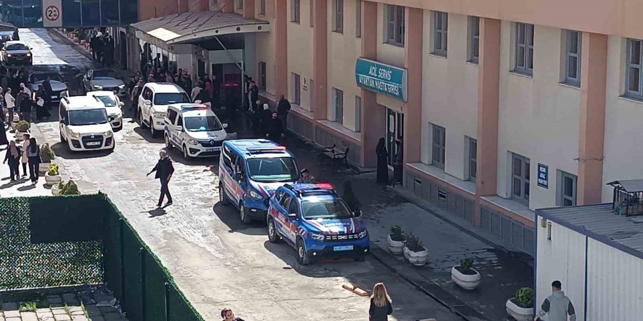 Sason'da inşaattan düşen işçi 5 günlük yaşam savaşını kaybetti