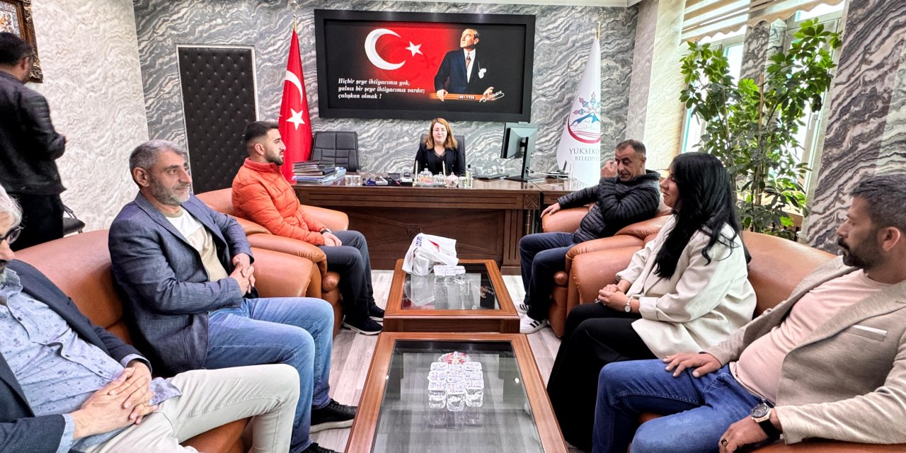 TFF Hakkari İl Başkanı Adıyaman'dan Yüksekova Belediyesi'ne ziyaret