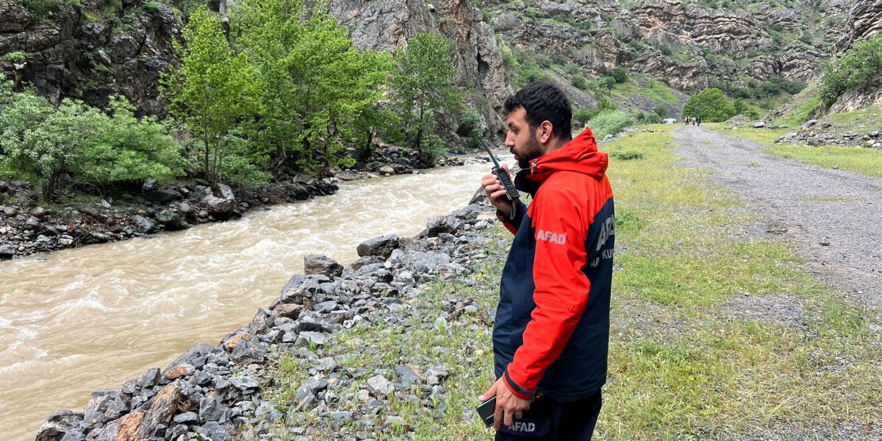 İbrahim Kom’u arama çalışmalarında bir dalgıç sakatlandı