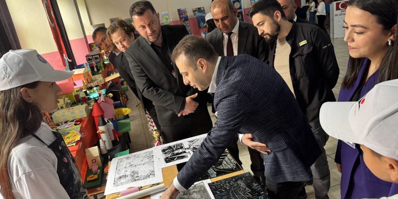 Uludere'de gençler projelerini sergiledi