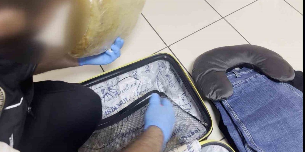 Uyuşturucu dolu valiz "Hektor"a takıldı
