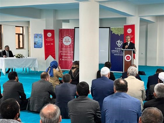 Hakkari'de din görevlilerine kurban ve yaz kursu eğitimi
