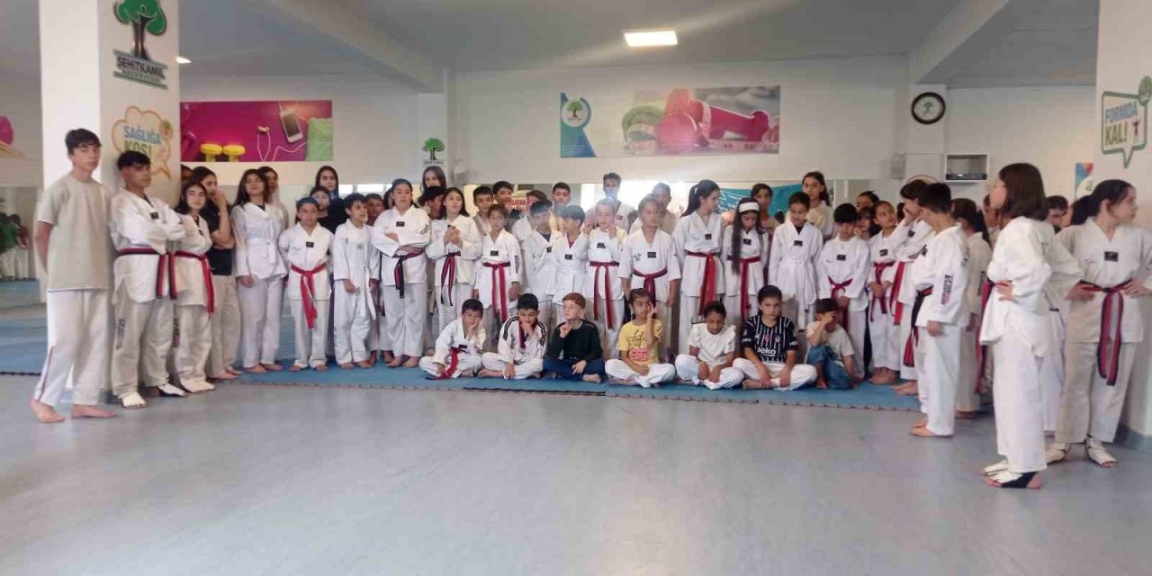 Şehitkamil Belediyesi Spor Merkezlerinde tekvando kayıtları başladı