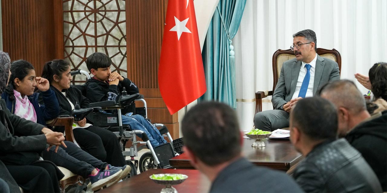 Engelli derneklerinden Vali Ali Çelik’e ziyaret