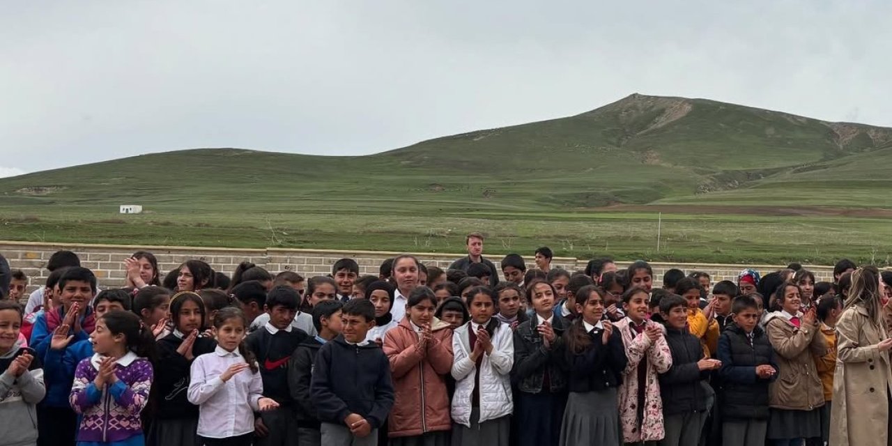 Diyadin’de öğrencilere moral konseri