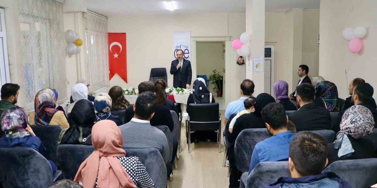 Siirt’te "Evliliğe İlk Adım" semineri düzenlendi