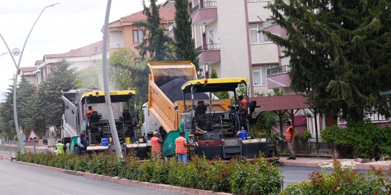 Elazığ’da asfaltlama çalışması