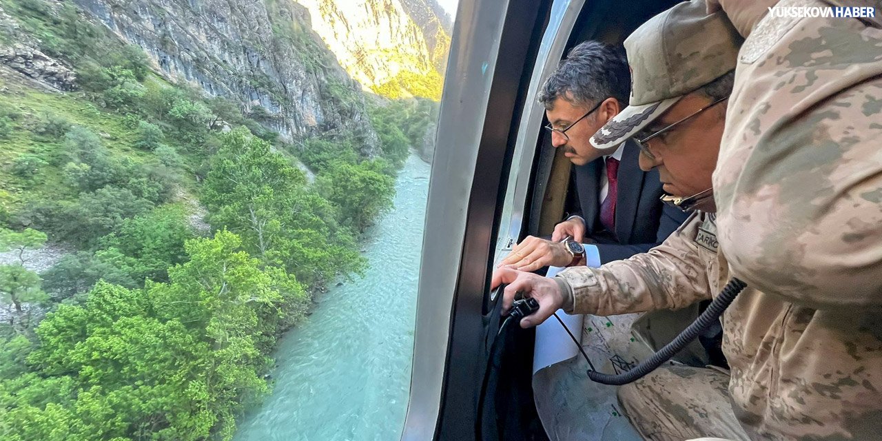 Vali Çelik havadan yapılan arama kurtarma çalışmalarına katıldı