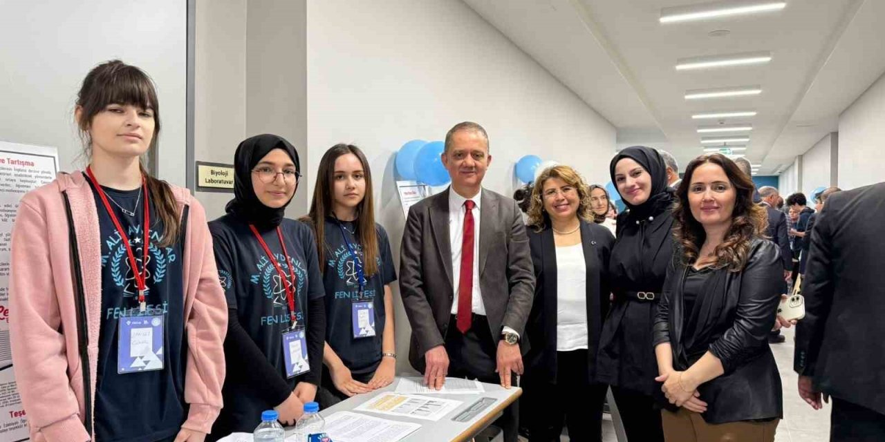 Malatya Mehmet Ali Aydınlar Fen Lisesi, ilk bilim fuarını düzenledi