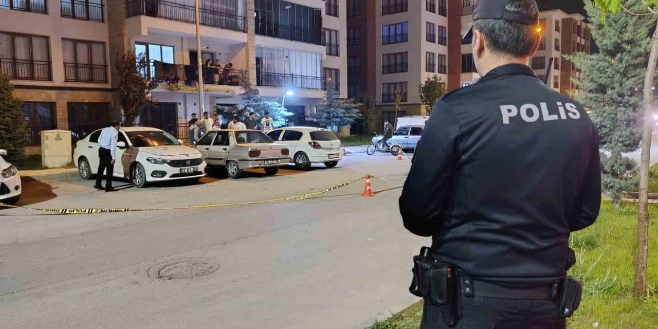 Elazığ’da silahlı kavga: 2 kişi yaralandı