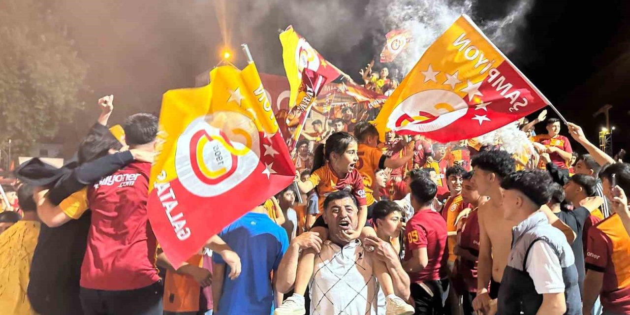 Galatasaray’ın şampiyonluğu Adıyaman’da böyle kutlandı