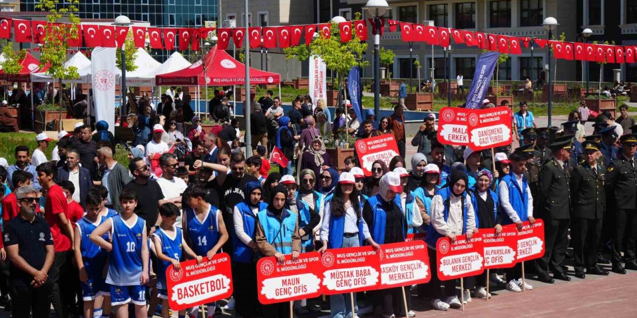 Muş’ta 19 Mayıs coşkusu