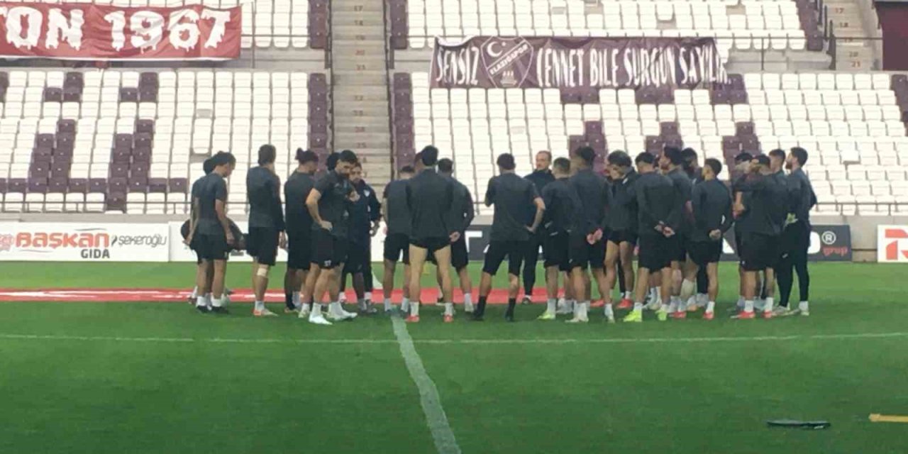 Elazığspor Teknik Direktörü Fırat Gül: Şehrin beklentisinin farkındayız