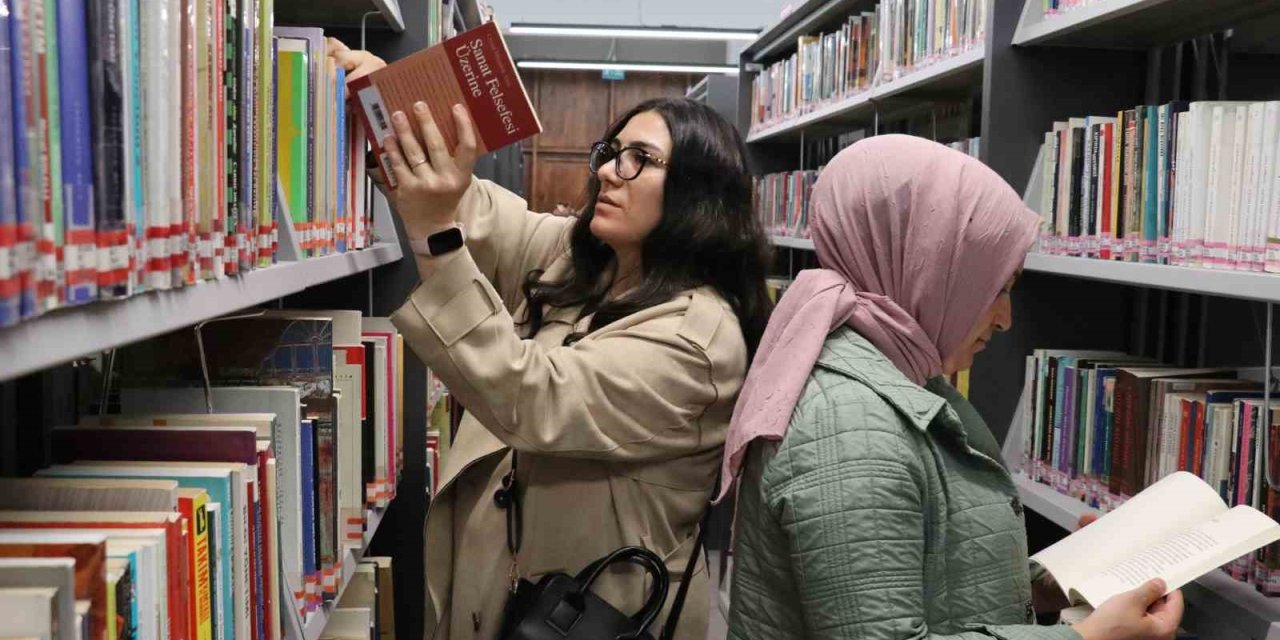 Van'daki Halk Kütüphanesine ilgi
