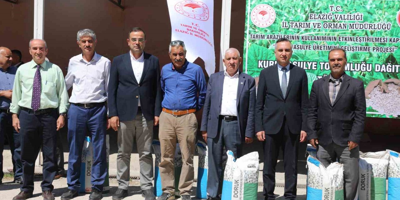 Elazığ’da %75 hibeli 15 ton tohum dağıtılmaya başlandı