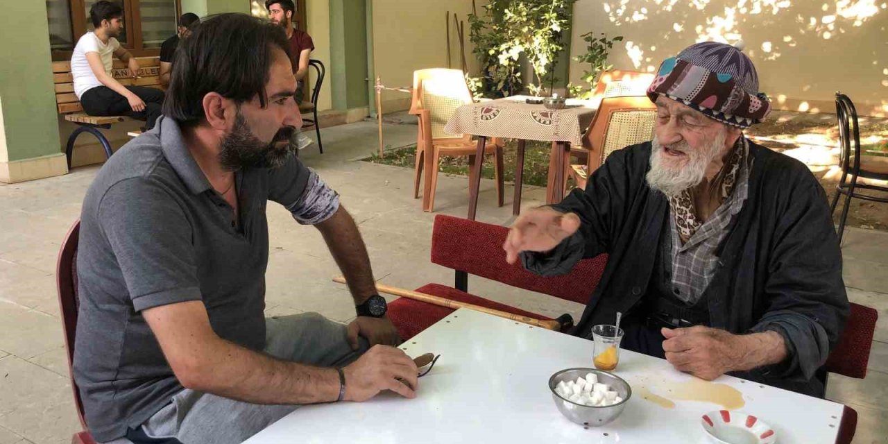 1939 Erzincan depreminin yaşayan son tanıklarından Güloğlu vefat etti