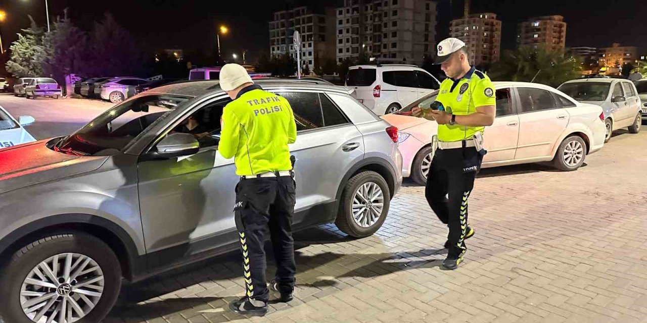 Adıyaman'da kurallara uymayanlar polisten kaçamıyor