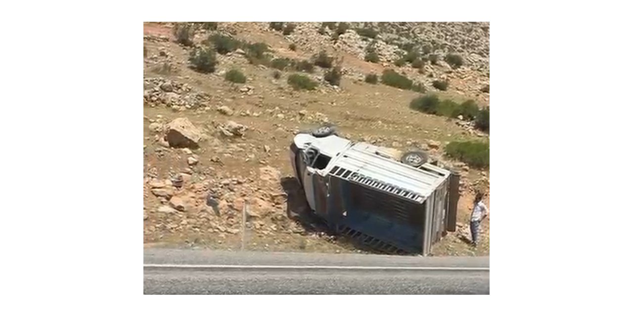 Batman’da kamyonet takla attı: 2 kişi yaralandı