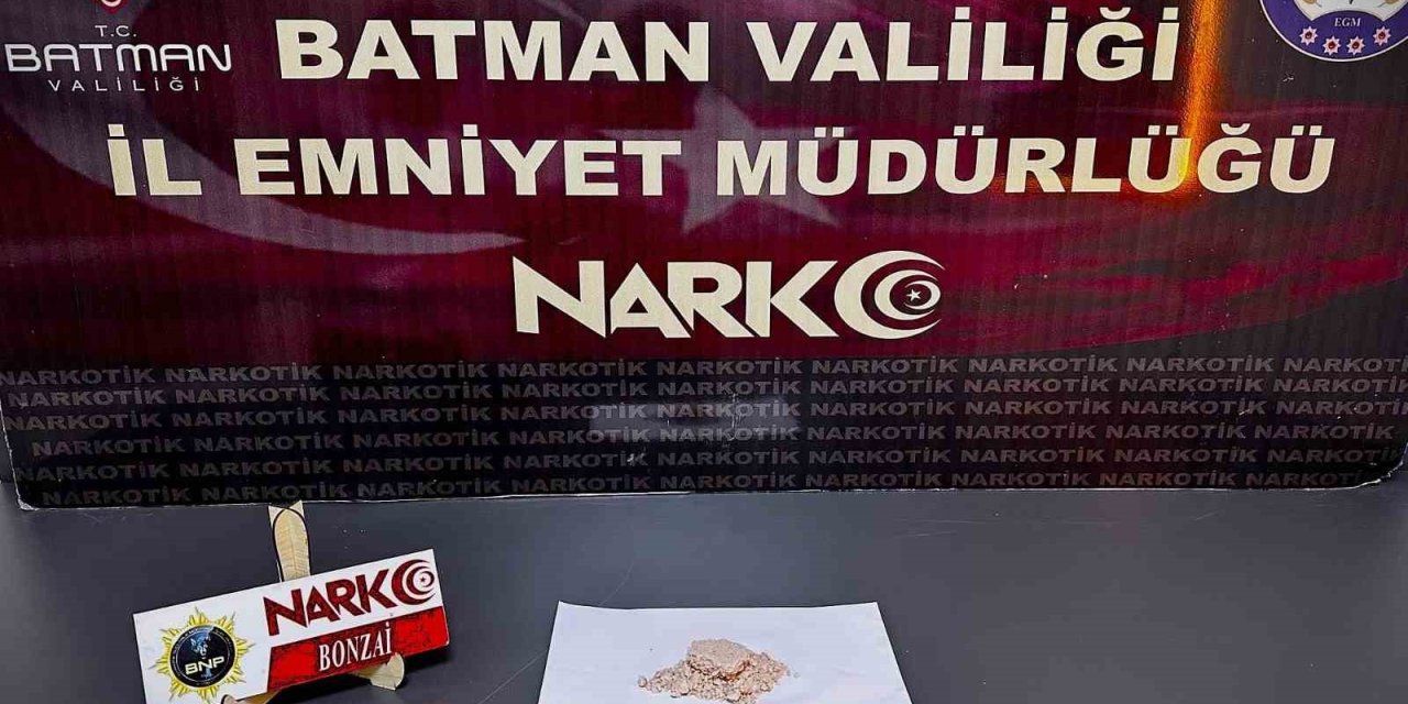 Batman’da iki uyuşturucu operasyonunda uyuşturucu maddeler ele geçirildi