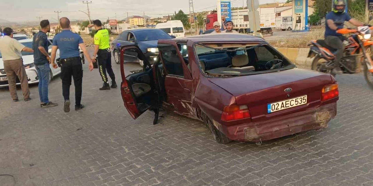 Adıyaman'da trafik kazasında 1 kişi yaralandı